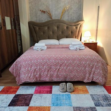 Private Room Close To Merter And Gungoren Textile Center Κωνσταντινούπολη Εξωτερικό φωτογραφία